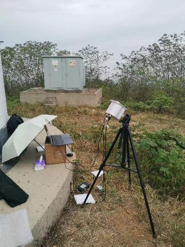 国内一家风电领域高科技公司测试了我公司研发的激光净空雷达  完美的解决了叶片变形监测问题  双方达成长期合作意愿